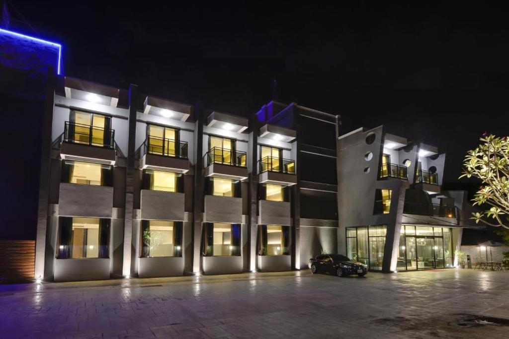 M Hotel Thị trấn Thảo Đồn Ngoại thất bức ảnh